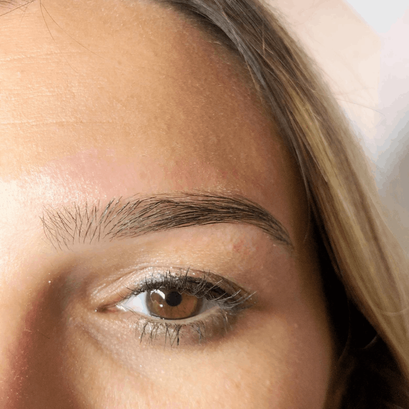 Prestation Hera Beauté sourcils